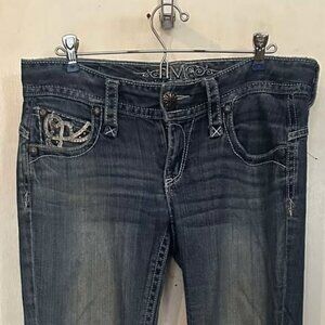 M Jeans... Low to Mid-Rise... Bootcut